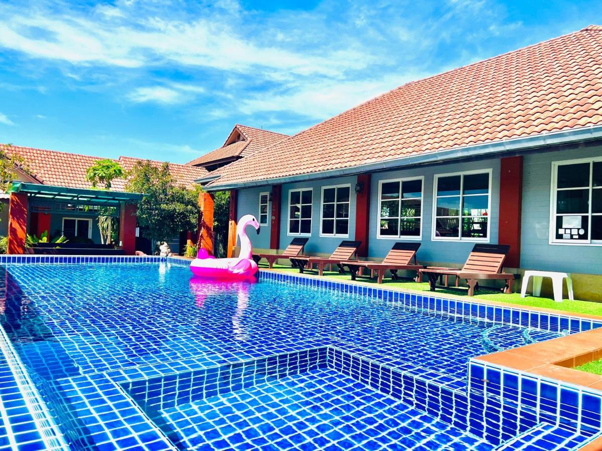 Benwadee Resort Pattaya Банпонг Экстерьер фото