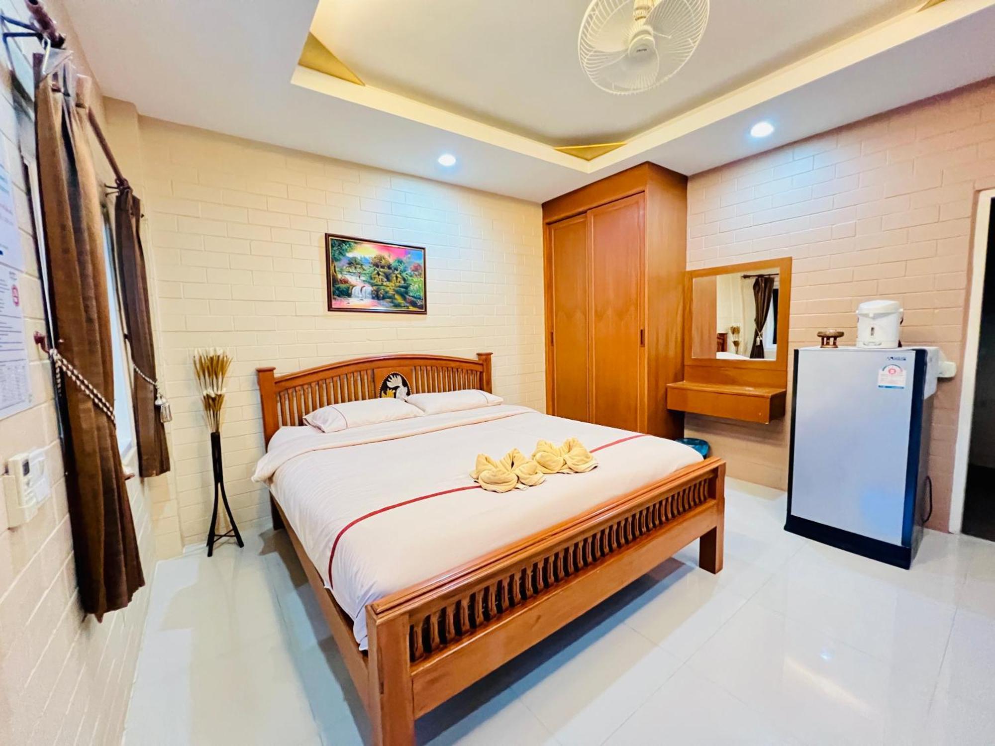 Benwadee Resort Pattaya Банпонг Экстерьер фото